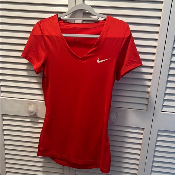 Nike Tops - #1243=Nike Women's Red V-Neck Top